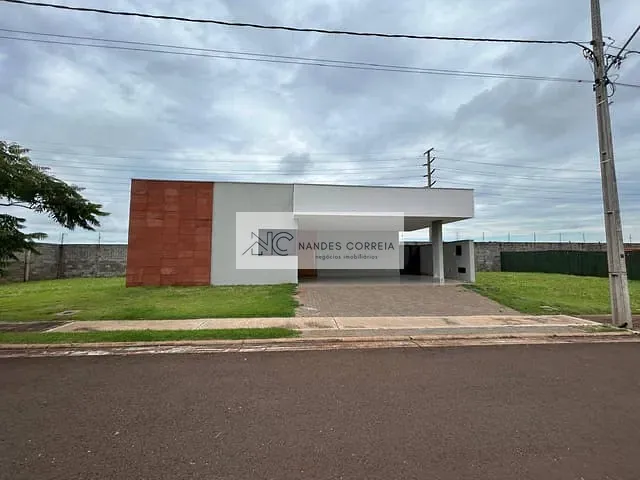 Casa 3 quartos e 3 banheiros, à venda, no bairro Marumbi em Londrina