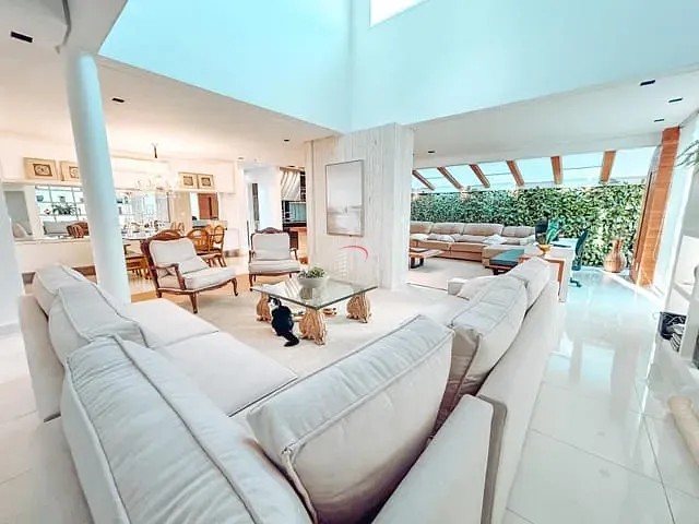 Casa com 220m² 3 quartos e 4 banheiros, à venda, no bairro Gleba Fazenda Palhano em Londrina