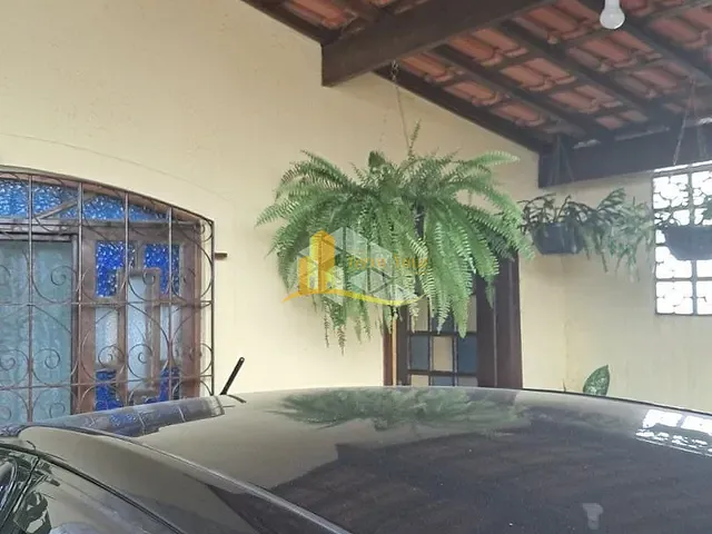 Casa com 125m² 2 quartos e 2 banheiros, à venda, no bairro Maracanã em Praia Grande