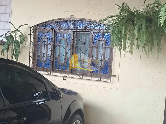 Casa com 125m² 2 quartos e 2 banheiros, à venda, no bairro Maracanã em Praia Grande
