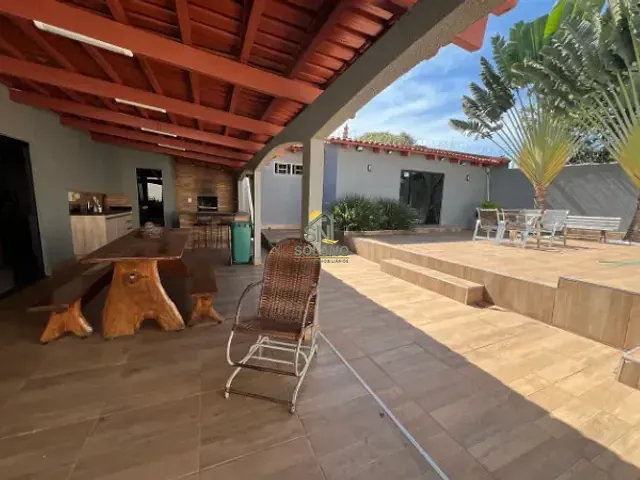 Casa com 482m² 4 quartos e 4 banheiros, à venda, no bairro Parque João Braz - Cidade Industrial em Goiânia