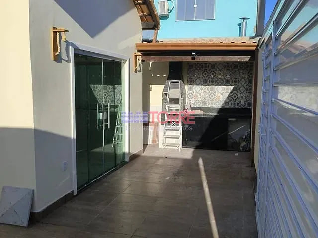 Casa 3 quartos e 2 banheiros, à venda, no bairro Barramares em Ilhéus