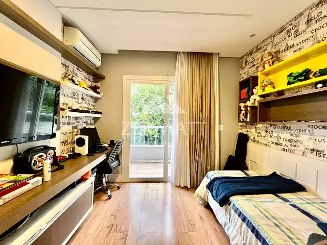 Casa com 468m² 4 quartos e 4 banheiros, para alugar, no bairro Salto do Norte em Blumenau