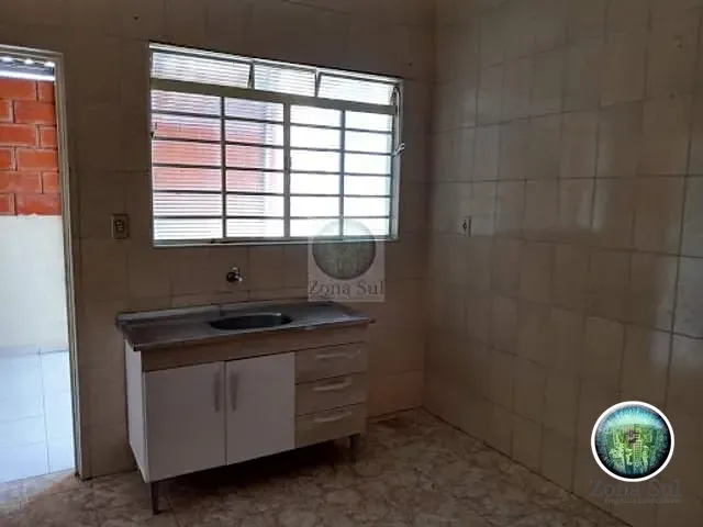 Casa com 207m² 4 quartos e 2 banheiros, à venda, no bairro Vossoroca em Votorantim