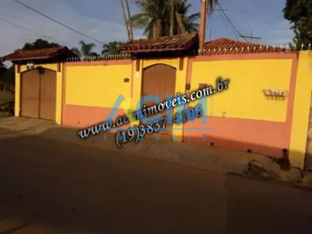 Casa com 300m² 2 quartos e 1 banheiro, à venda, no bairro Guedes em Jaguariúna