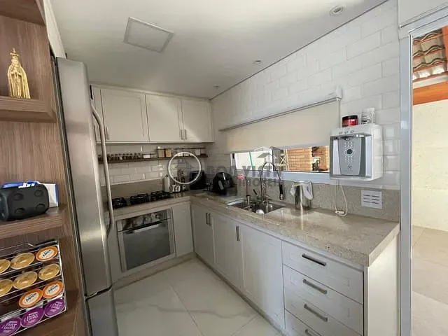 Casa 2 quartos e 2 banheiros, à venda, no bairro Chácara Faggion em Suzano