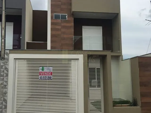 Sobrado com 188m² 3 quartos e 3 banheiros, à venda, no bairro Jardim das Flores I em Apucarana