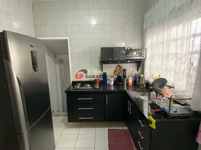 Casa com 130m² 3 quartos e 1 banheiro, à venda, no bairro Vila Palmares em Santo André