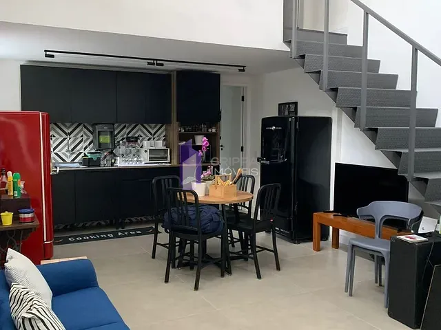 Casa 2 quartos e 2 banheiros, para alugar, no bairro Itacoatiara em Niterói