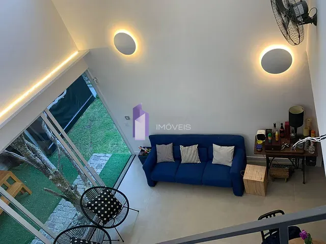 Casa 2 quartos e 2 banheiros, para alugar, no bairro Itacoatiara em Niterói