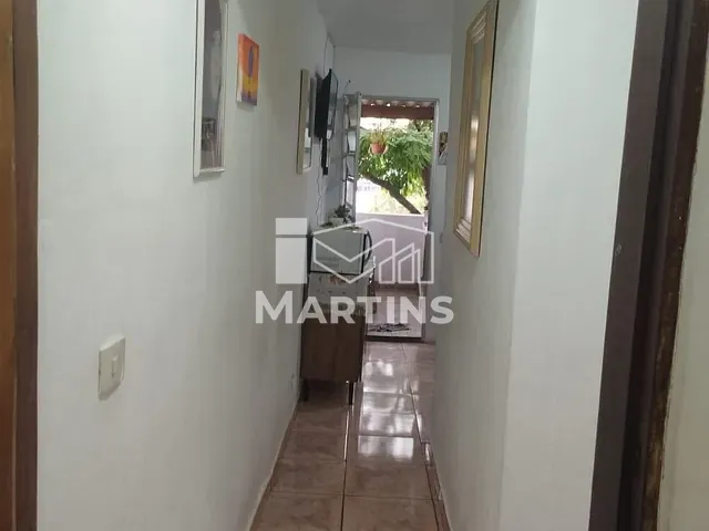 Casa 2 quartos e 1 banheiro, à venda, no bairro Jardim Novo Campo Limpo em Embu das Artes