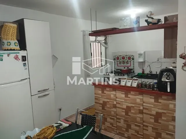 Casa 2 quartos e 1 banheiro, à venda, no bairro Jardim Novo Campo Limpo em Embu das Artes