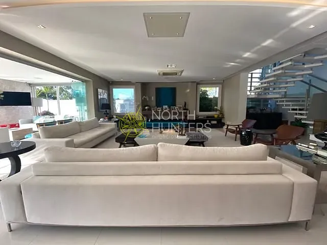 Casa com 1000m² 5 quartos e 8 banheiros, à venda, no bairro Jurerê Internacional em Florianópolis