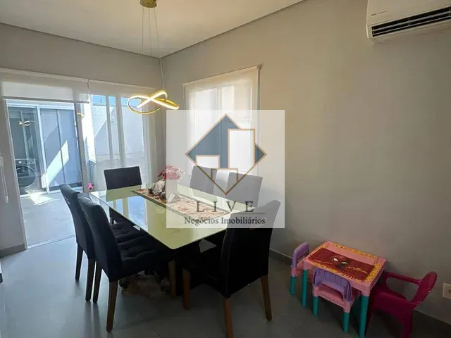 Casa 3 quartos e 3 banheiros, à venda, no bairro Parque Jambeiro em Campinas