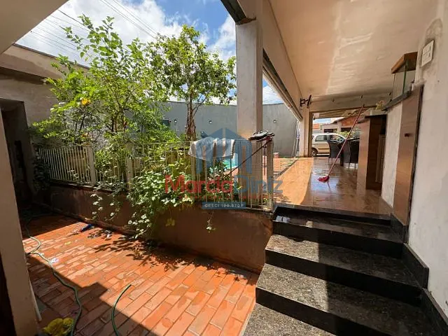 Casa com 245m² 2 quartos e 2 banheiros, à venda, no bairro Doutor Joaquim De Paula Ribeiro em Ituverava