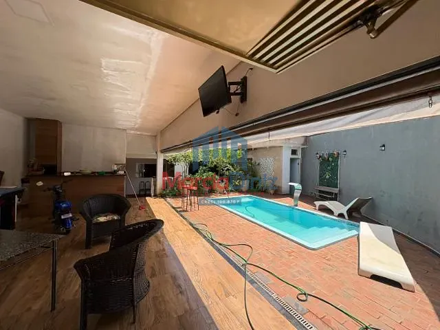 Casa com 245m² 2 quartos e 2 banheiros, à venda, no bairro Doutor Joaquim De Paula Ribeiro em Ituverava