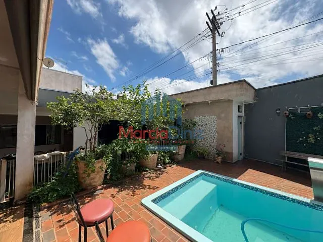 Casa com 245m² 2 quartos e 2 banheiros, à venda, no bairro Doutor Joaquim De Paula Ribeiro em Ituverava