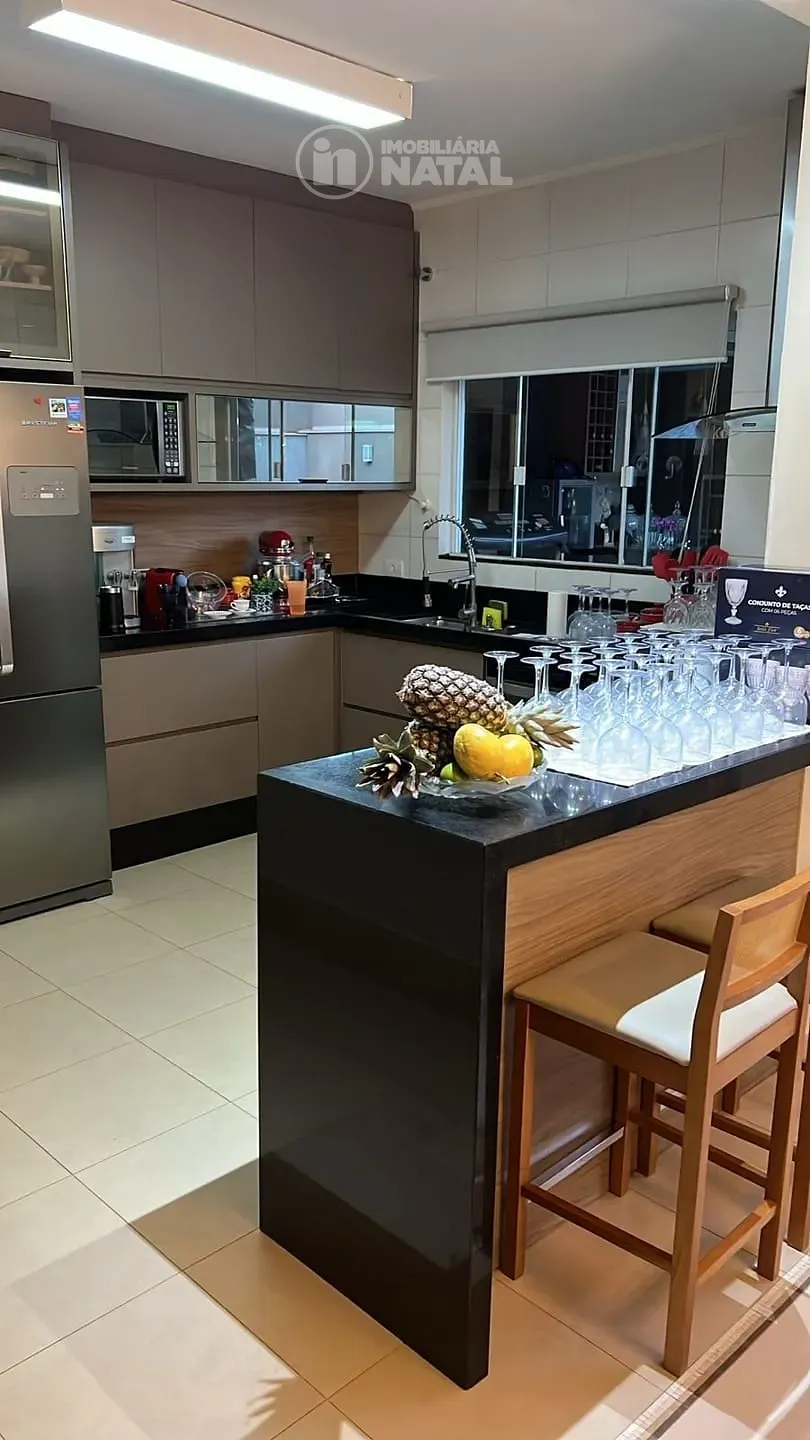 Casa, 4 quartos, 290 m² - Foto 7