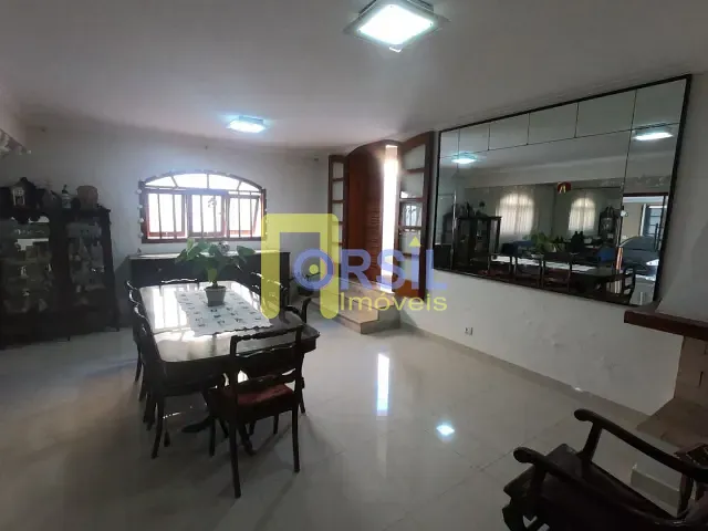 Casa com 603m² 4 quartos e 5 banheiros, à venda, no bairro Vila Nova Socorro em Mogi das Cruzes