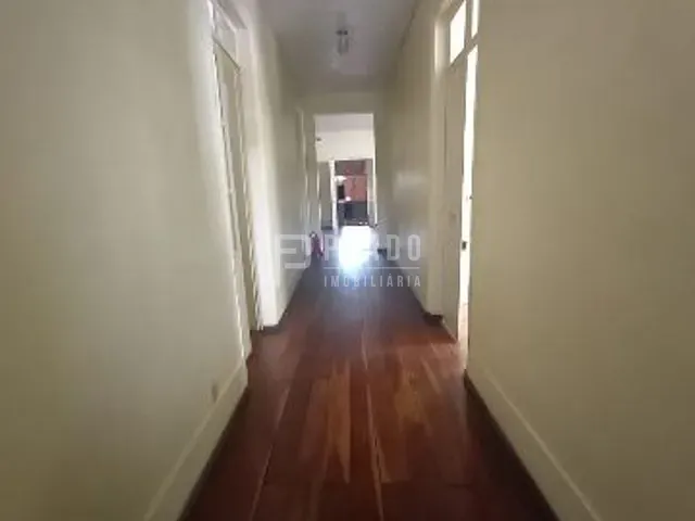 Casa com 584m², à venda, no bairro Centro em Pelotas