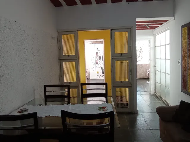 Casa com 360m² 3 quartos e 2 banheiros, à venda, no bairro Jardim América em Belo Horizonte