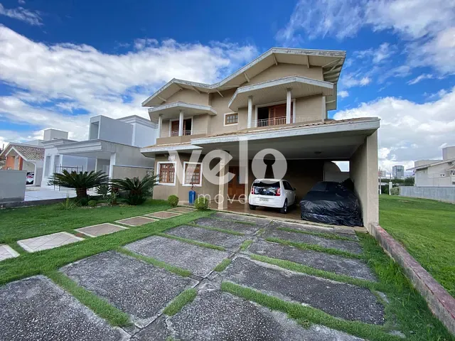Casa com 418m² 3 quartos e 5 banheiros, à venda, no bairro Vila Costa em Taubaté