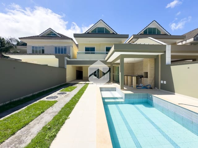 Casa com 290m², à venda, no bairro Barra da Tijuca em Rio de Janeiro