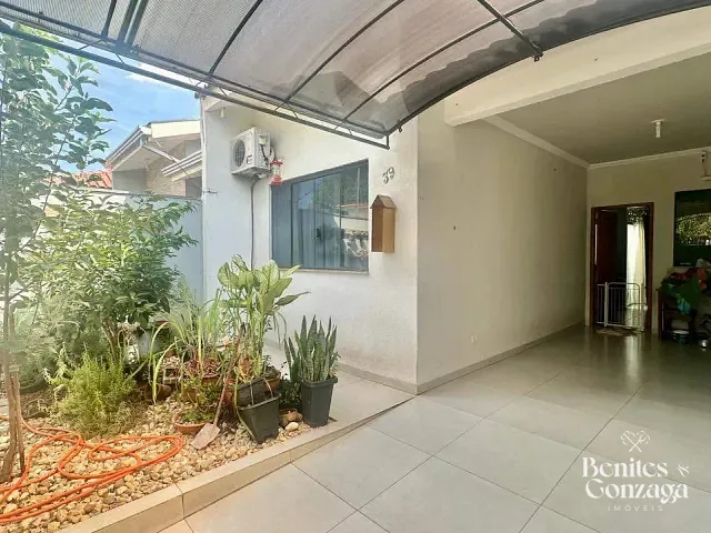Casa 3 quartos e 2 banheiros, à venda, no bairro Jardim Real em Maringá