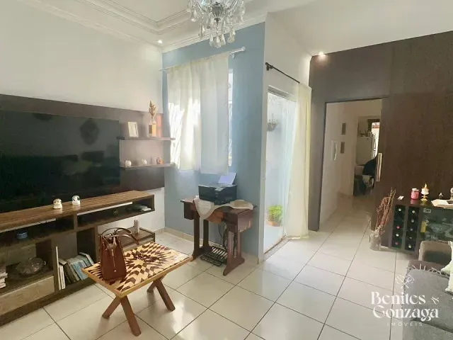 Casa 3 quartos e 2 banheiros, à venda, no bairro Jardim Real em Maringá
