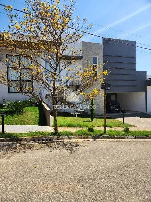 Casa, 3 quartos, 200 m² - Foto 1