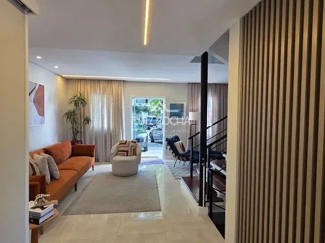 Casa com 265m² 3 quartos e 2 banheiros, à venda, no bairro Jardim Rebelato em Cotia