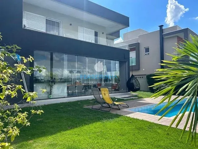 Casa com 525m² 4 quartos e 6 banheiros, à venda, no bairro Urbanova em São José dos Campos