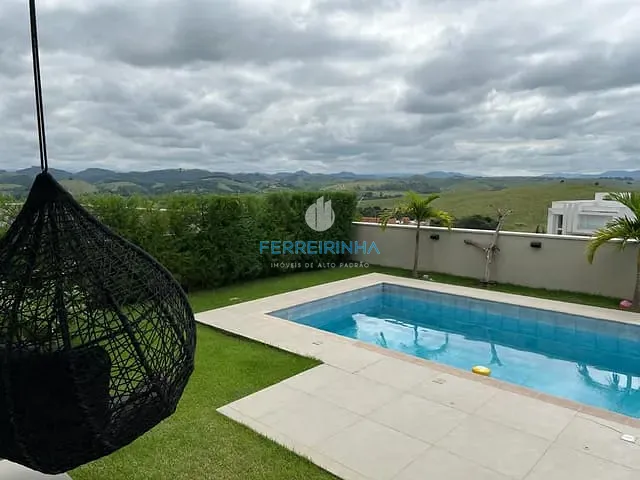 Casa com 525m² 4 quartos e 6 banheiros, à venda, no bairro Urbanova em São José dos Campos
