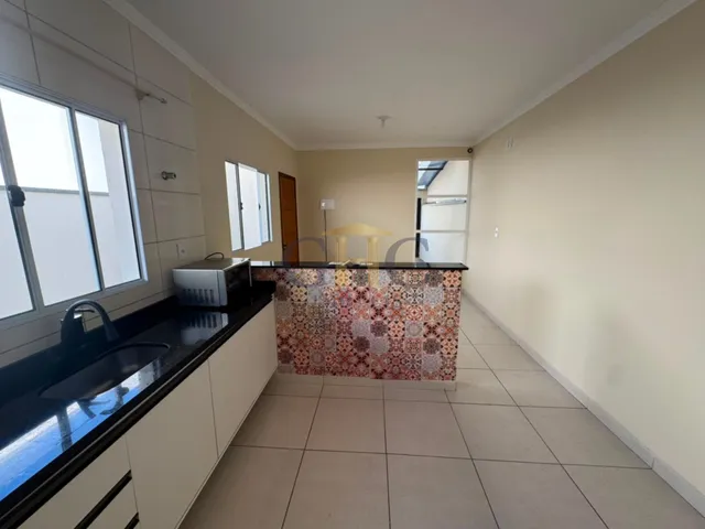 Casa com 140m² 3 quartos e 2 banheiros, à venda, no bairro Jardim Maria Clara em Salto de Pirapora