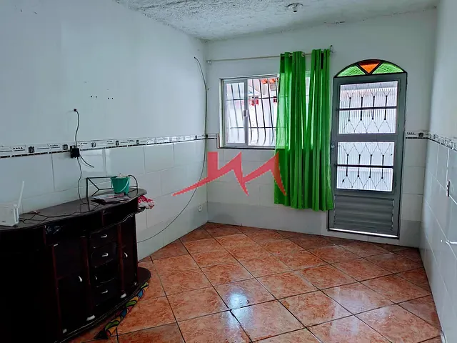 Casa com 360m² 3 quartos e 2 banheiros, à venda, no bairro Colubande em São Gonçalo
