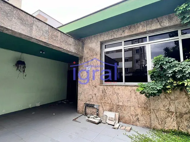 Casa com 449m² 2 quartos e 3 banheiros, à venda, no bairro Saúde em São Paulo