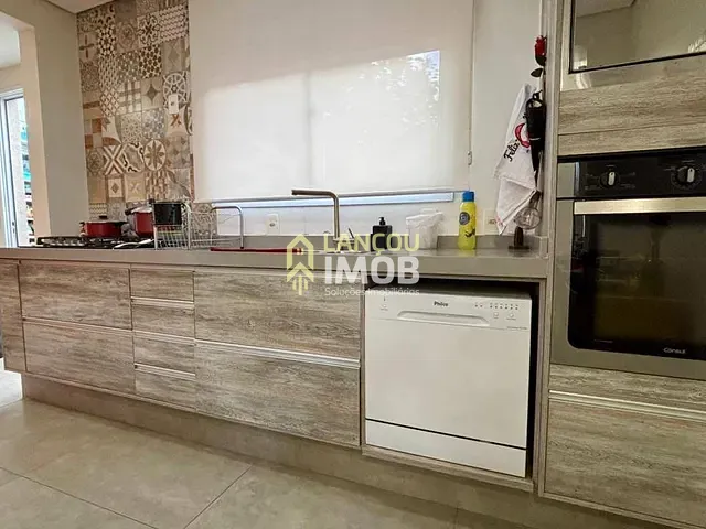 Casa 3 quartos e 2 banheiros, à venda, no bairro Engordadouro em Jundiaí