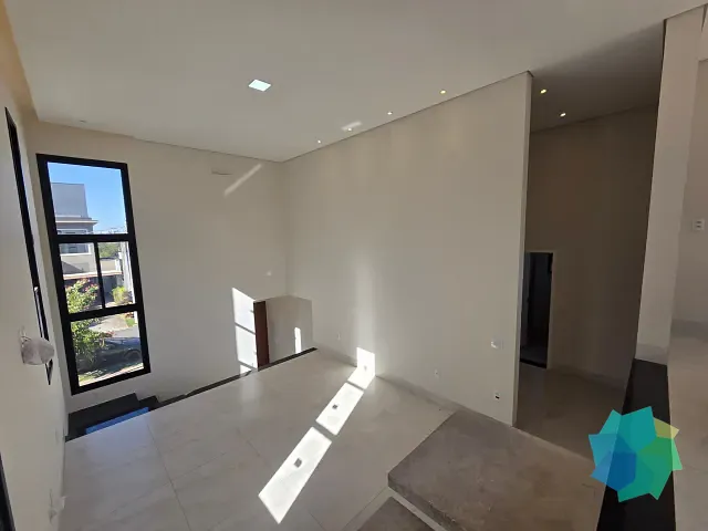 Casa com 300m² 3 quartos e 3 banheiros, à venda, no bairro Residencial Central Parque em Salto