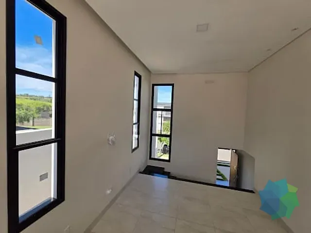 Casa com 300m² 3 quartos e 3 banheiros, à venda, no bairro Residencial Central Parque em Salto