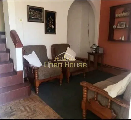 Casa, 4 quartos, 141 m² - Foto 1