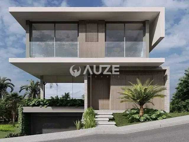 Casa com 360m² 4 quartos e 4 banheiros, à venda, no bairro Santa Felicidade em Curitiba