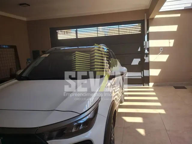 Casa com 166m² 3 quartos e 2 banheiros, à venda, no bairro Jardim Alvorada em Bauru