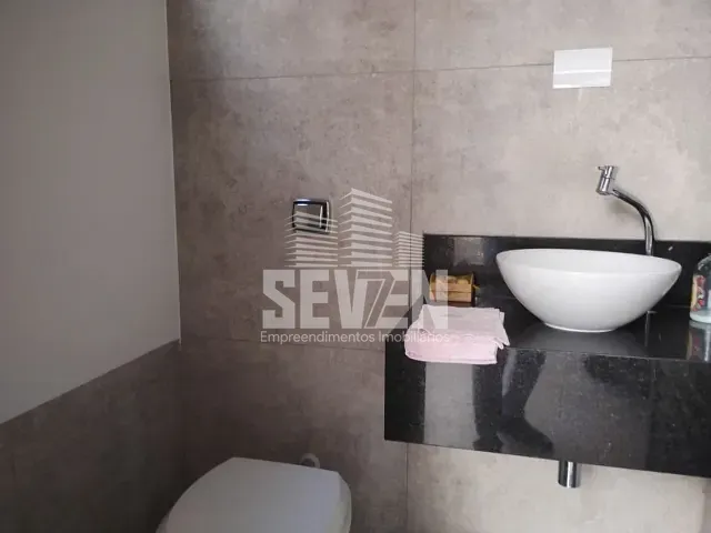 Casa com 166m² 3 quartos e 2 banheiros, à venda, no bairro Jardim Alvorada em Bauru