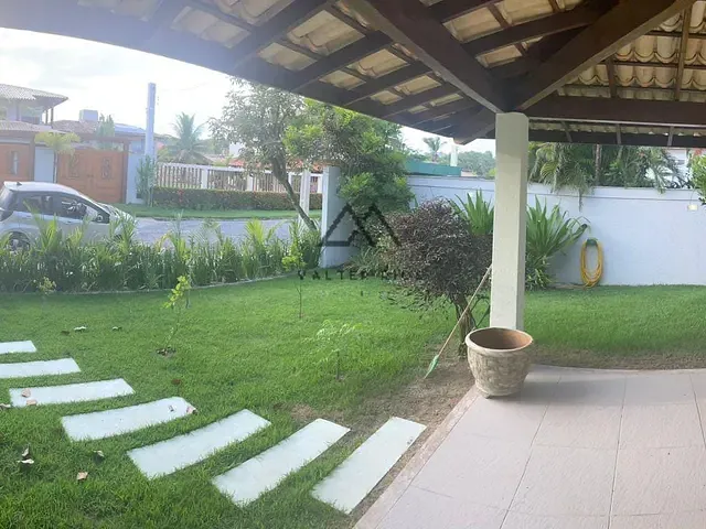 Casa 4 quartos e 5 banheiros, à venda ou para alugar, no bairro Nossa Senhora da Vitória em Ilhéus