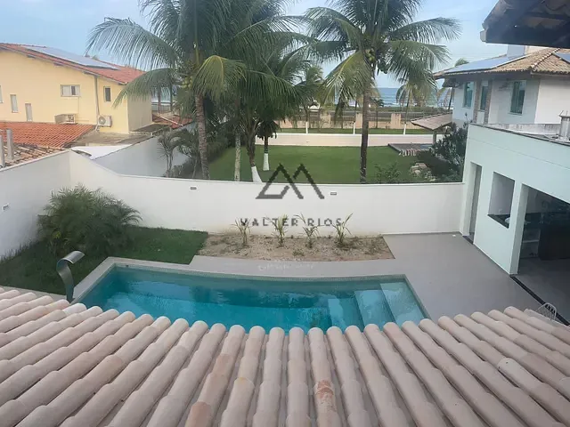 Casa 4 quartos e 5 banheiros, à venda ou para alugar, no bairro Nossa Senhora da Vitória em Ilhéus