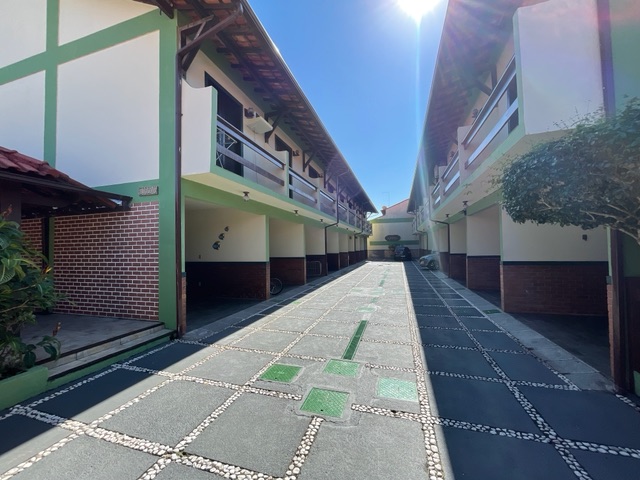 Foto do Casa - R$330 mil Casa em condomínio à Venda, 2 quartos + mezanino, Peró, Cabo Frio, RJ | Vivre imob