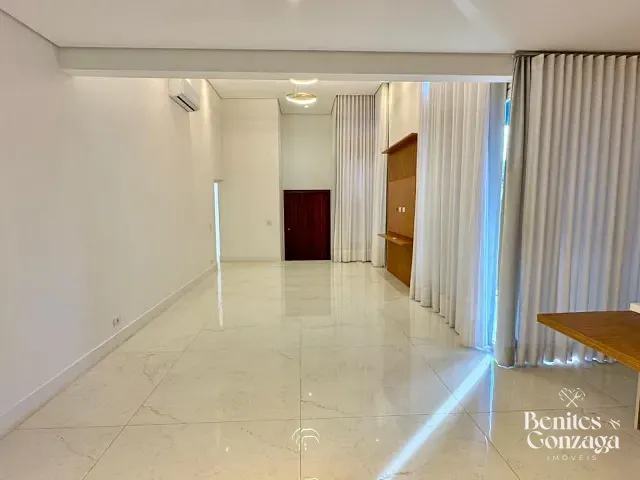 Casa 4 quartos e 4 banheiros, à venda, no bairro Chácaras Aeroporto em Maringá