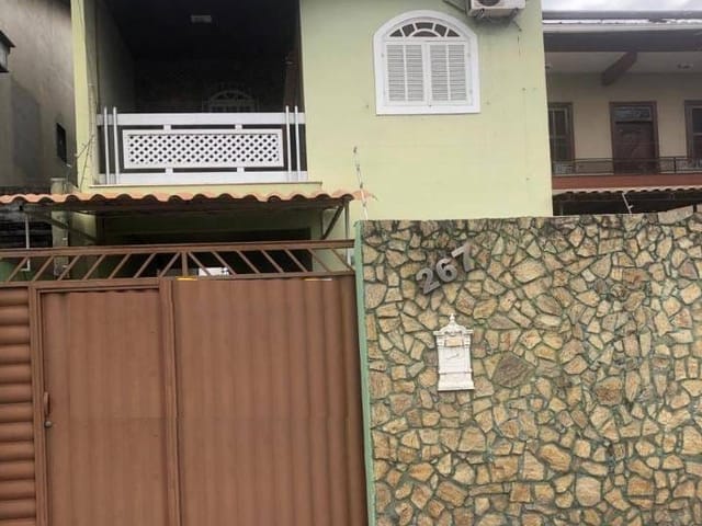 Casa com 186m² 4 quartos e 4 banheiros, à venda, no bairro Parque Leopoldina em Campos dos Goytacazes