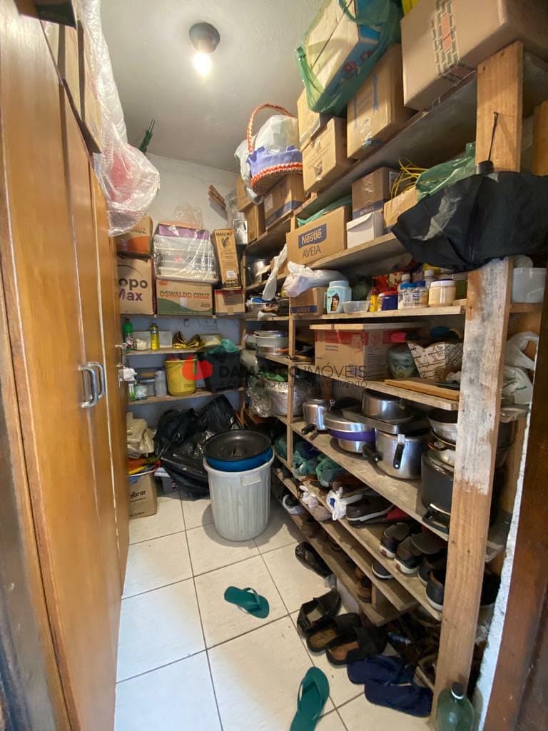 Casa à venda com 2 quartos, 170m² - Foto 15