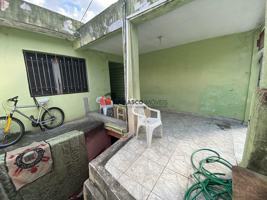 Casa à venda com 2 quartos, 170m² - Foto 17